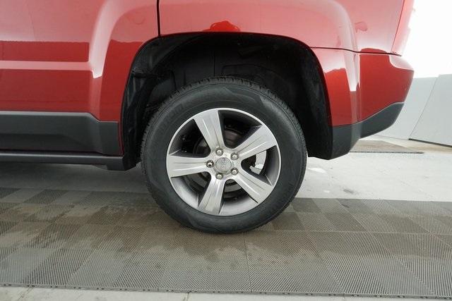 Thumbnail: 2017 Jeep Patriot - 31