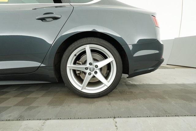 Thumbnail: 2019 Audi A5 - 33