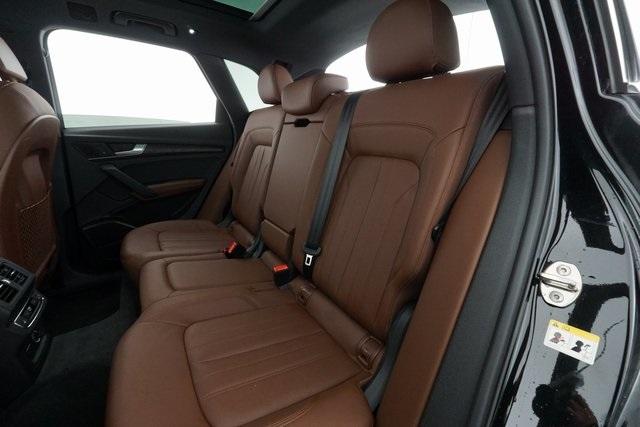 Thumbnail: 2020 Audi Q5 - 14