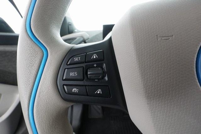 Thumbnail: 2018 BMW i3 - 25
