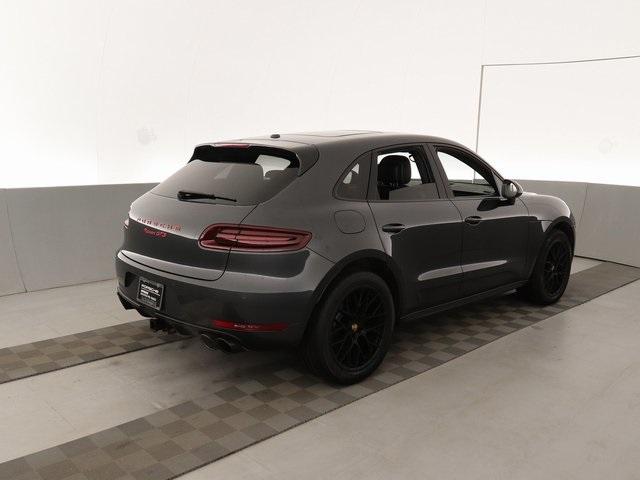 Thumbnail: 2017 Porsche Macan - 11