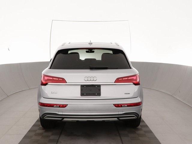 Thumbnail: 2022 Audi Q5 - 12