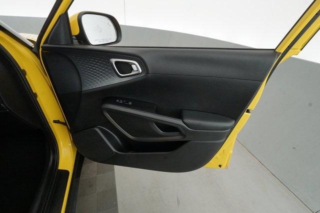 Thumbnail: 2020 Kia Soul - 17