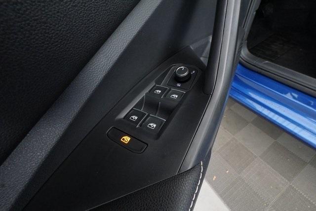 Thumbnail: 2022 Volkswagen Jetta - 17