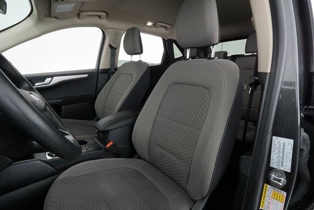 Thumbnail: 2020 Ford Escape - 15