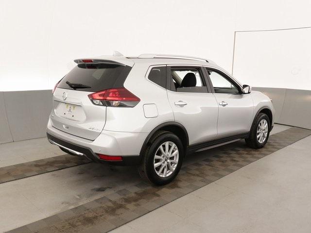 Thumbnail: 2020 Nissan Rogue - 7