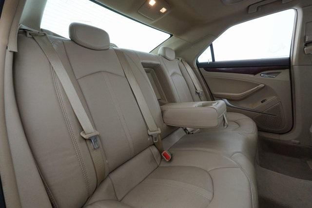 2011 Cadillac CTS Luxury 21