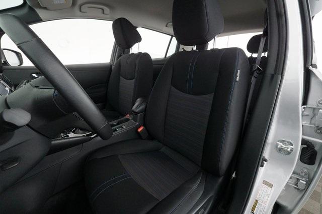 Thumbnail: 2020 Nissan Leaf - 17