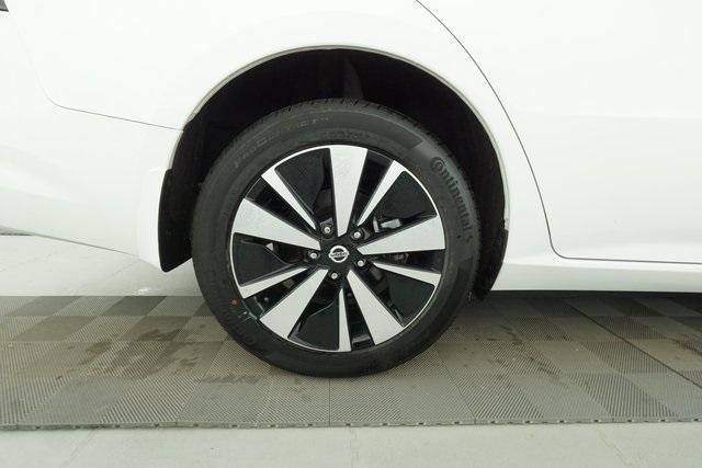Thumbnail: 2022 Nissan Altima - 32