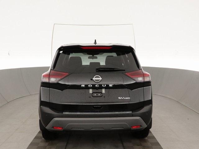 2022 Nissan Rogue SV 11