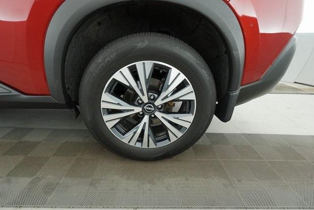 Thumbnail: 2022 Nissan Rogue - 31