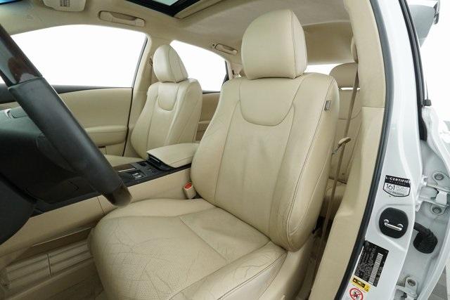 Thumbnail: 2015 Lexus RX - 13