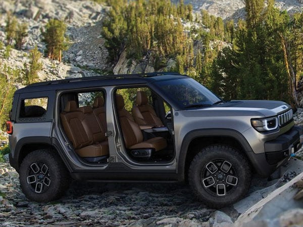 2024 Jeep Recon EV Passenger Side Profile