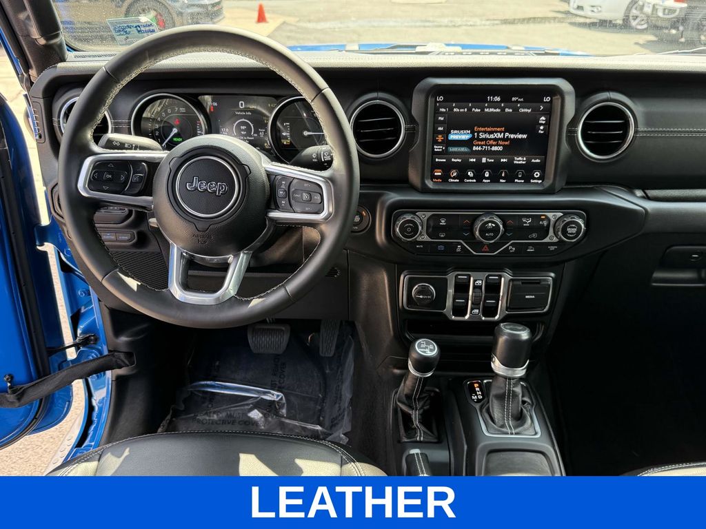 2021 Jeep Wrangler Unlimited Sahara 4xe photo 2