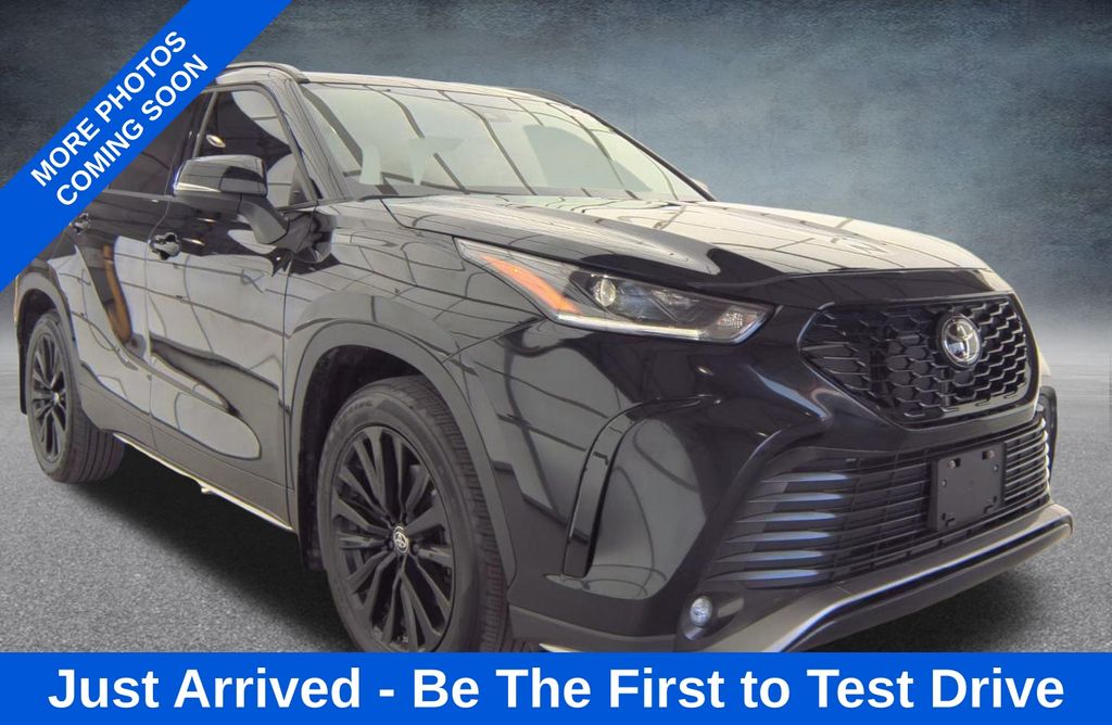 2024 Toyota Highlander XSE