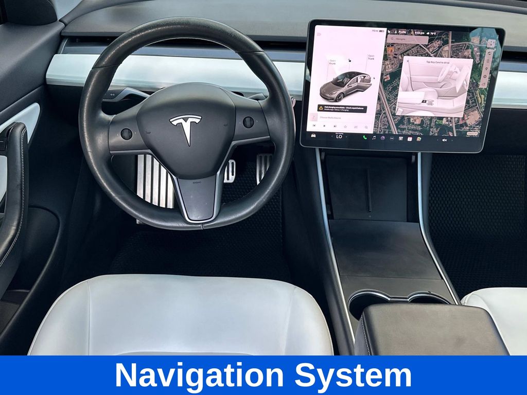 2019 Tesla Model 3 Long Range photo 2