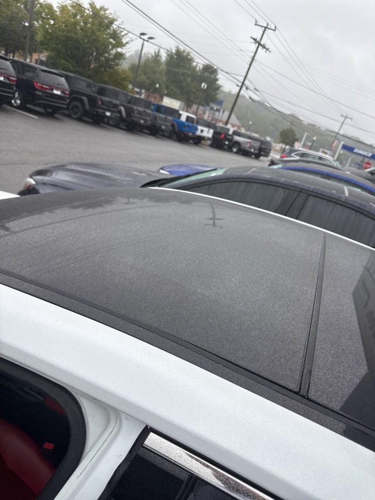 2021 Toyota Camry XSE photo 3