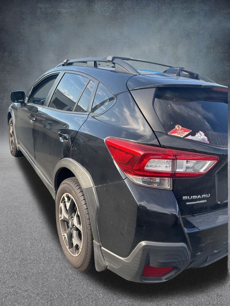 2019 Subaru Crosstrek 2.0i Premium photo 4