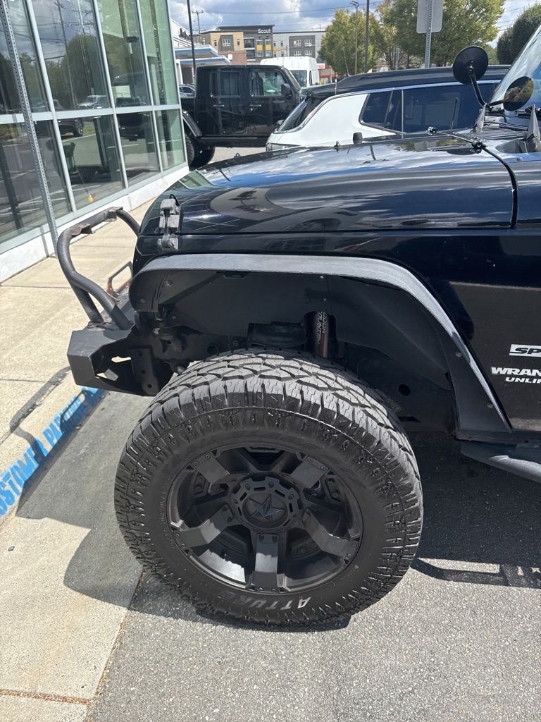 2013 Jeep Wrangler Unlimited Sport photo 4