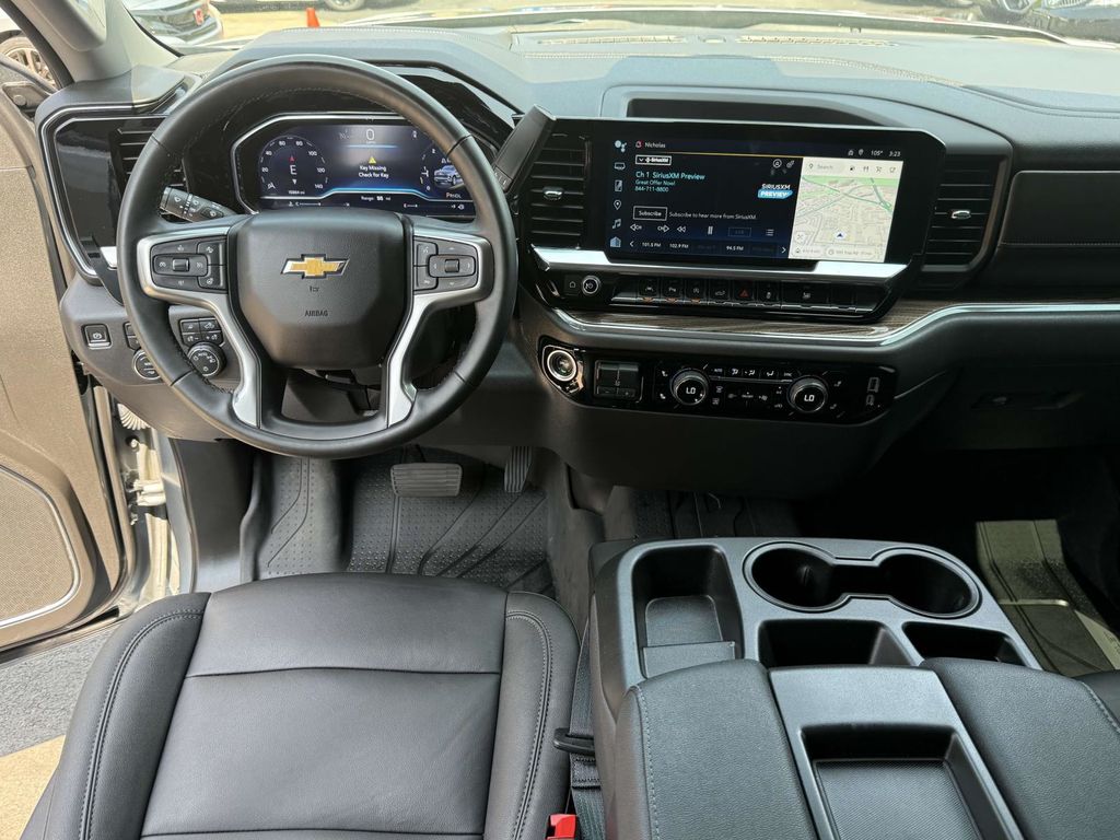 Used 2024 Chevrolet Silverado 1500 LT with VIN 3GCPDDEK7RG216778 for sale in Fairfax, VA
