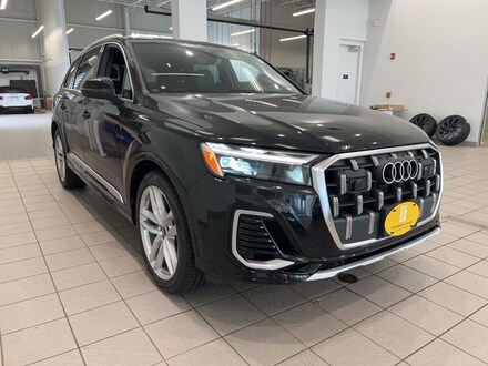 2025 Audi Q7 55 Premium Plus SUV