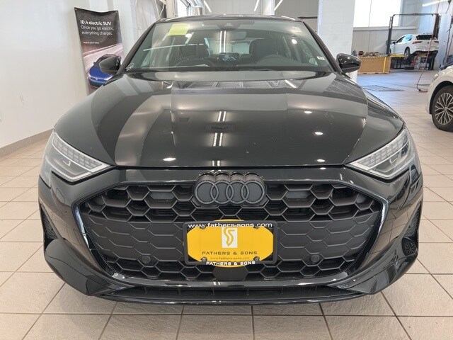 2025 Audi A3 2.0T Premium photo 2