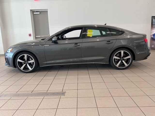 2025 Audi A5 45 S line Premium Plus photo 4