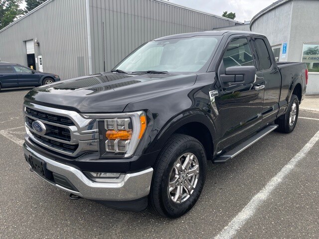 2022 Ford F-150 XLT photo 3