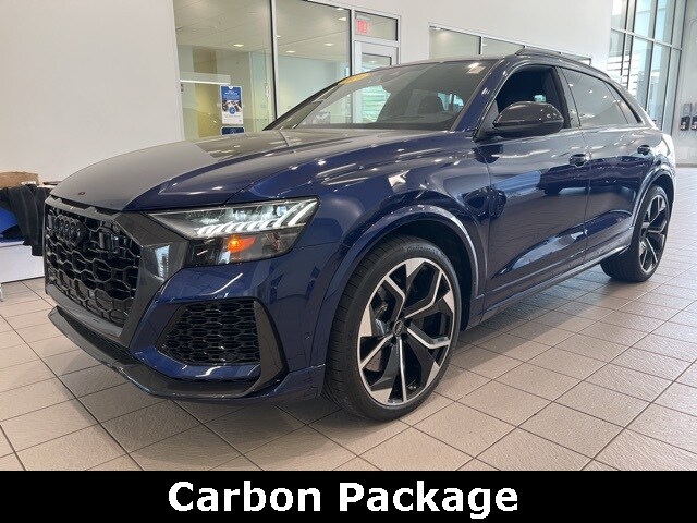 2024 Audi RS Q8 photo 3