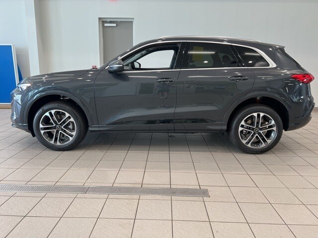 2025 Audi Q5 2.0T Premium Plus photo 4