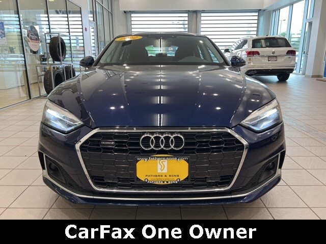 2022 Audi A5 Premium Quattro photo 2