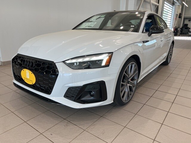 2025 Audi A5 45 S line Premium Plus photo 3