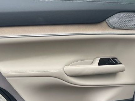 2026 Volvo EX90 Ultra - Photo 14