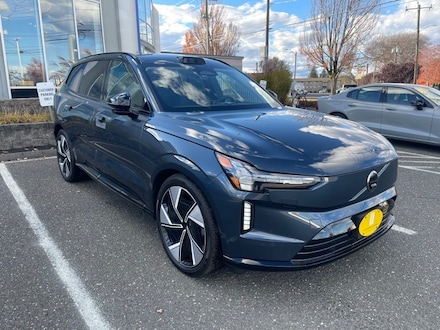 2025 Volvo EX90 Twin Motor Performance Ultra 7-Seater SUV