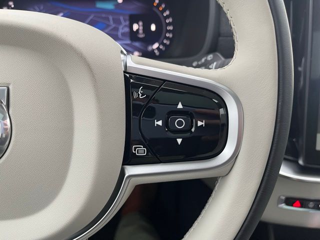 2026 Volvo XC90 Ultra - Photo 27