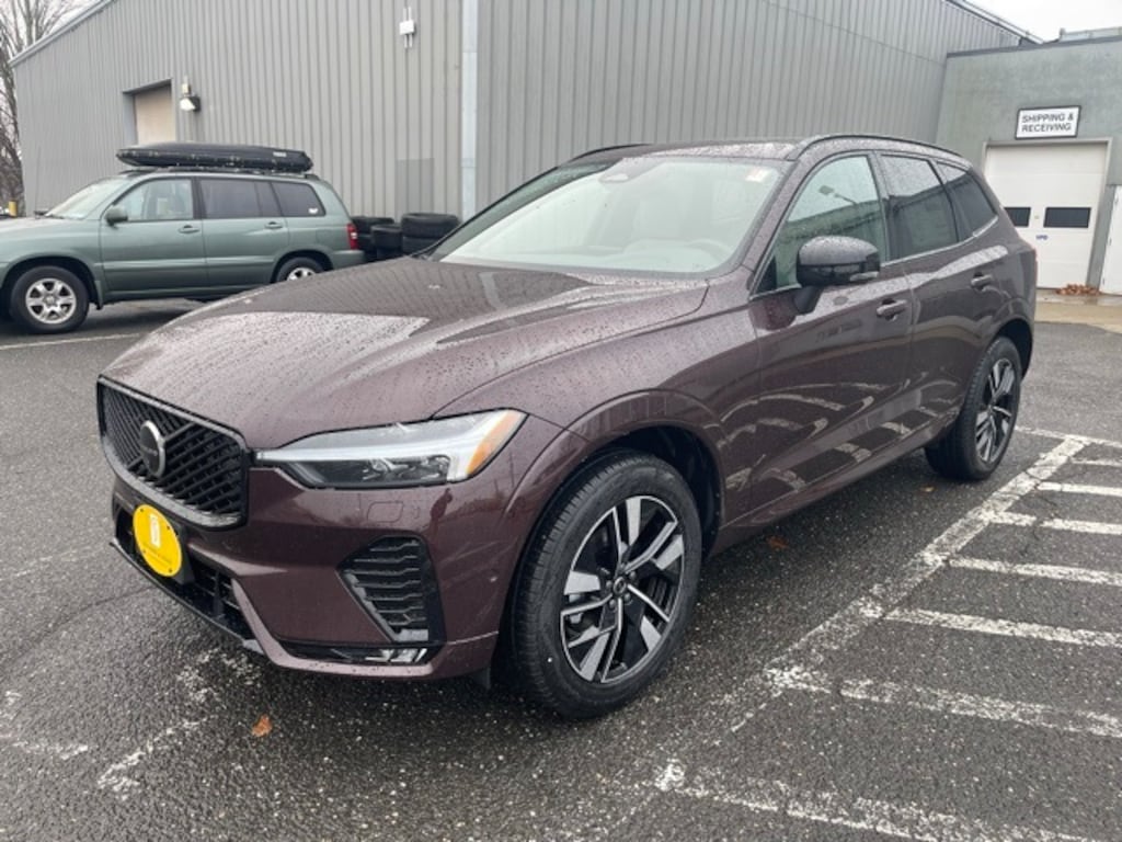 New 2026 Volvo XC60 B5 Plus SUV