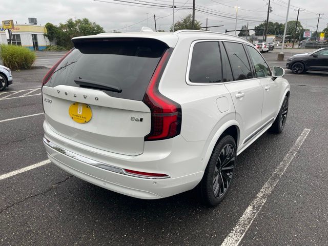 2026 Volvo XC90 Ultra - Photo 7
