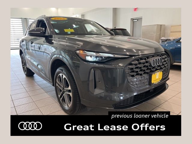 2025 Audi Q5 Premium