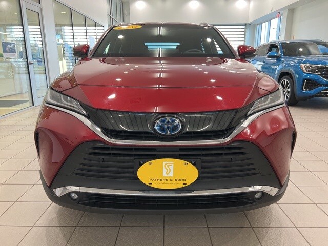 2023 Toyota Venza XLE photo 2