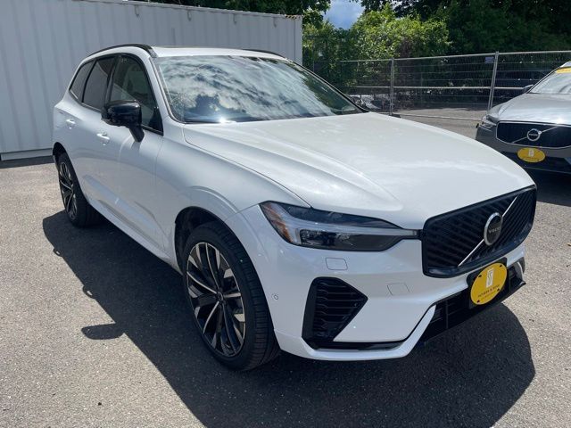 2026 Volvo XC60 T8 Ultra Dark AWD's photo