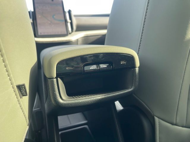 2026 Volvo EX30 Ultra - Photo 15