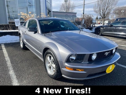 2007 Ford Mustang Coupe