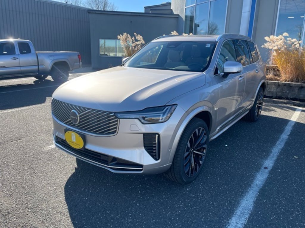 New 2026 Volvo XC90 B6 Plus 7-Seater SUV