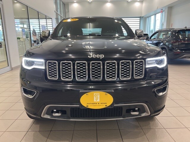 2020 Jeep Grand Cherokee Overland photo 2