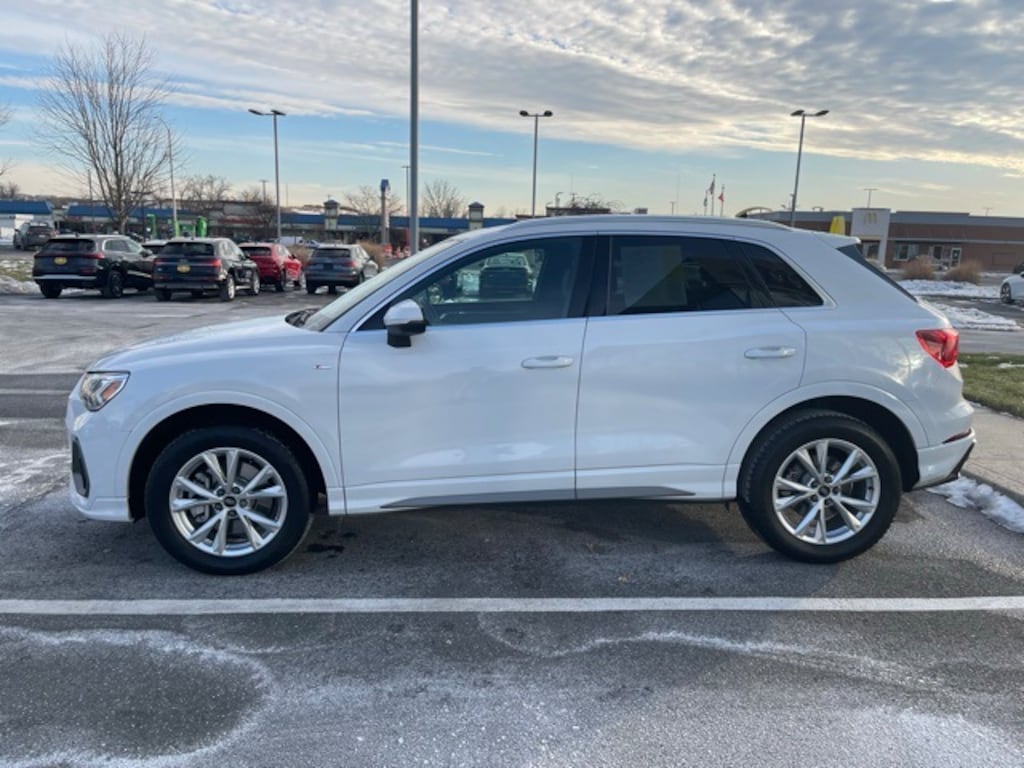 Used 2022 Audi Q3 45 S line Premium SUV