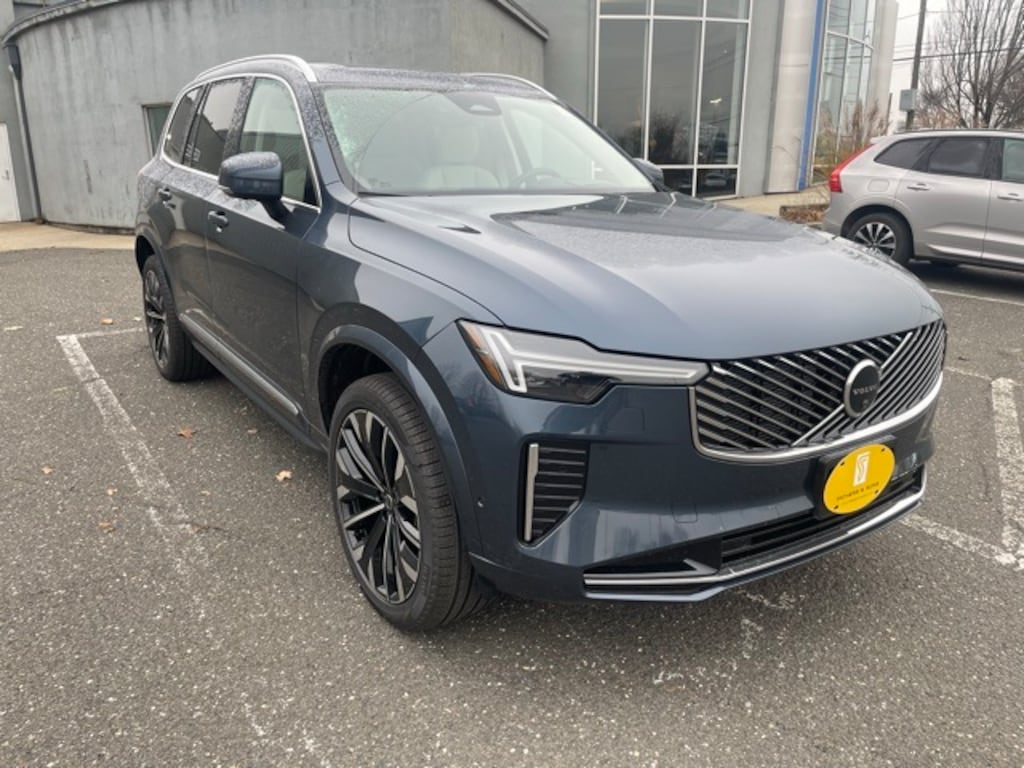 New 2026 Volvo XC90 B6 Ultra 7-Seater SUV