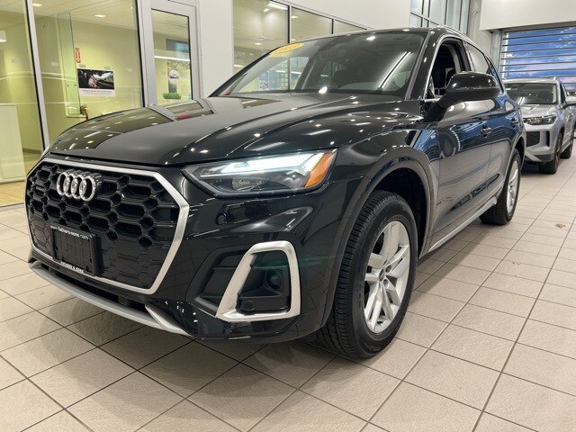 2023 Audi Q5 45 S line Premium photo 3