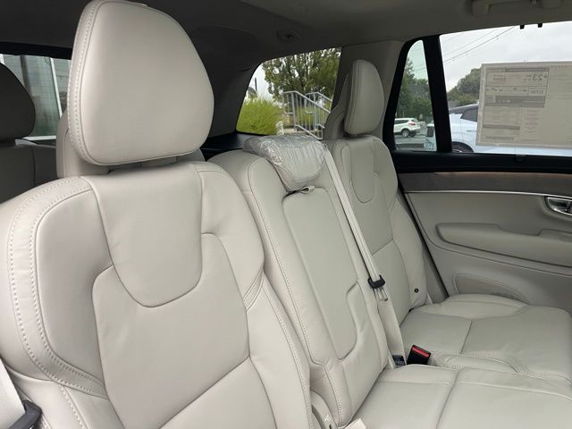 2026 Volvo XC90 Ultra - Photo 19