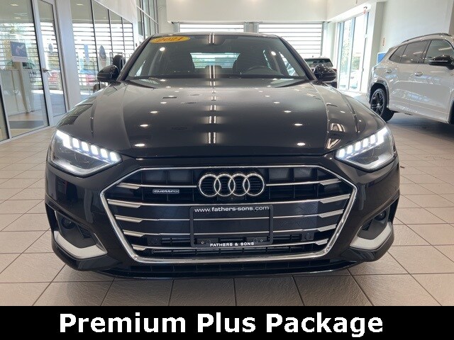 2021 Audi A4 40 Premium Plus photo 2