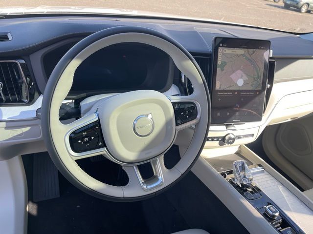 2026 Volvo XC60 Ultra - Photo 12